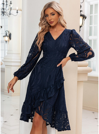 Ruffle Jacquard V-Neck A-line Lace Midi Dress (295297059)